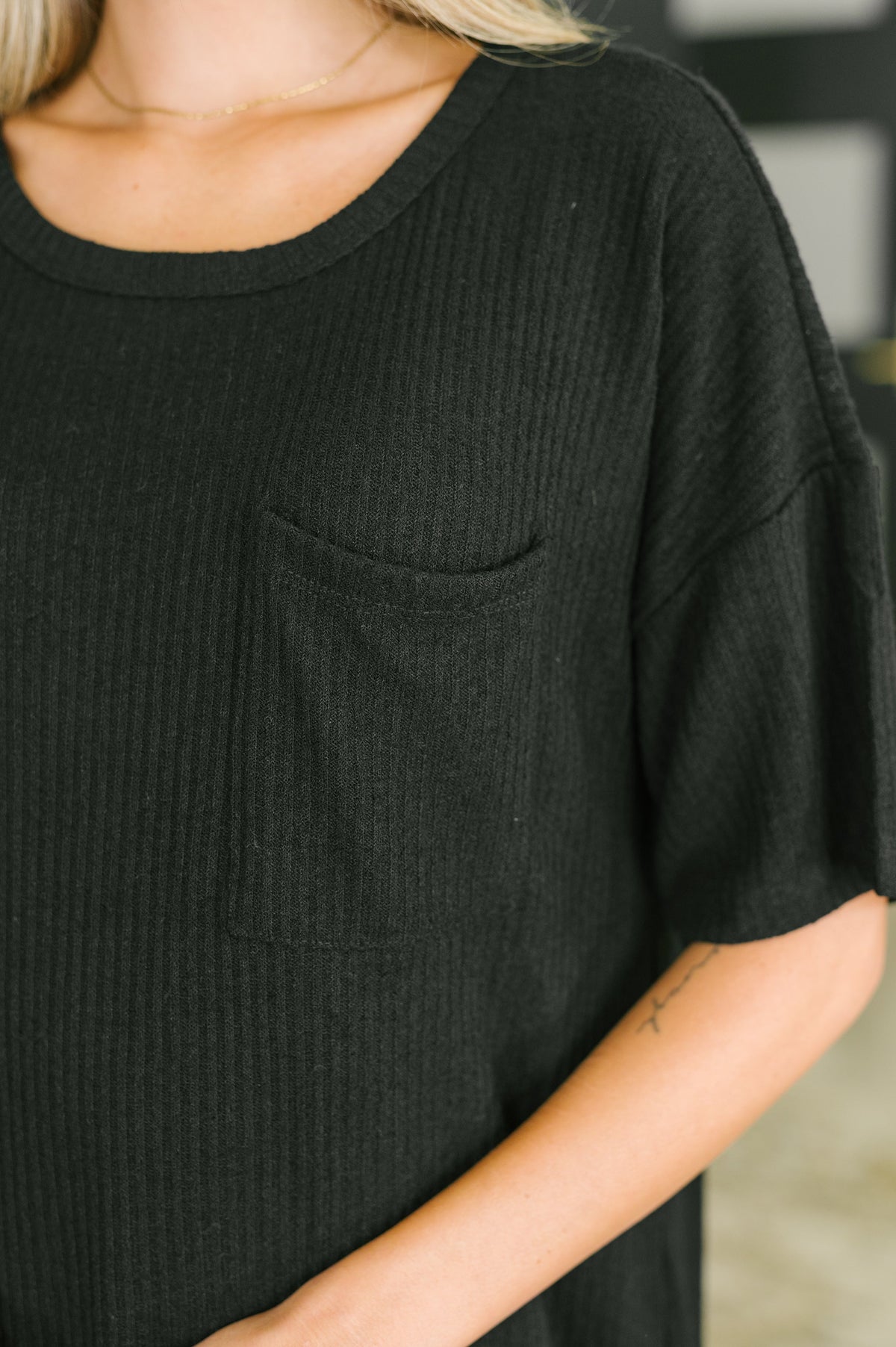 Casual Curtsy Relaxed T-Shirt Dress in Black