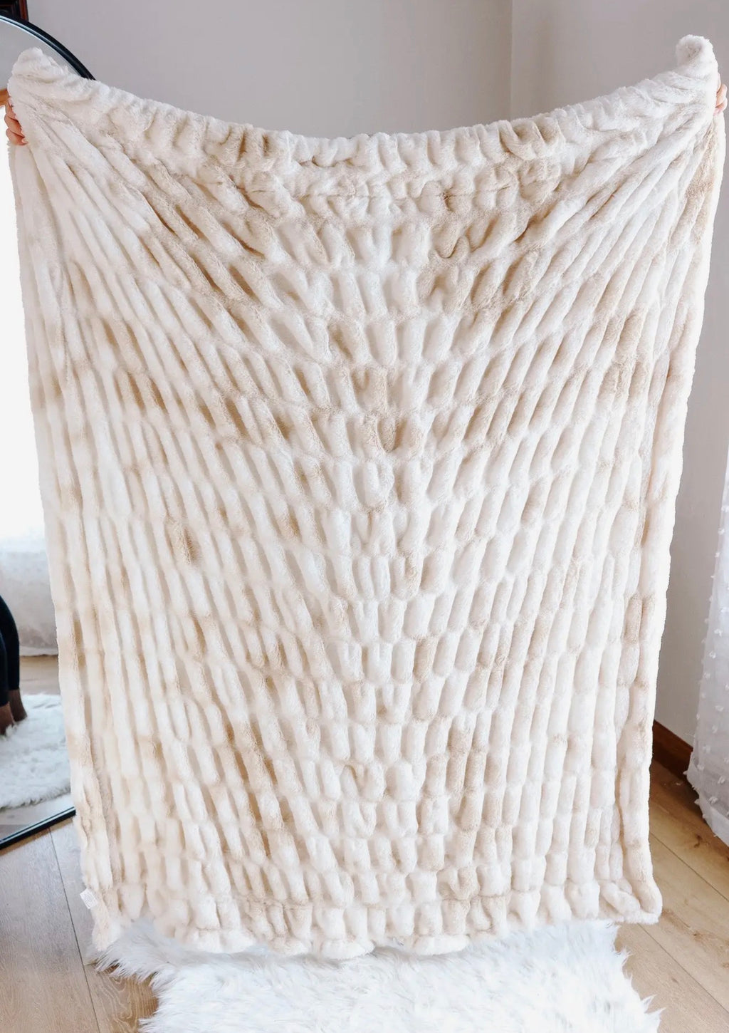 Cuddle Luxe Cloud Blankets