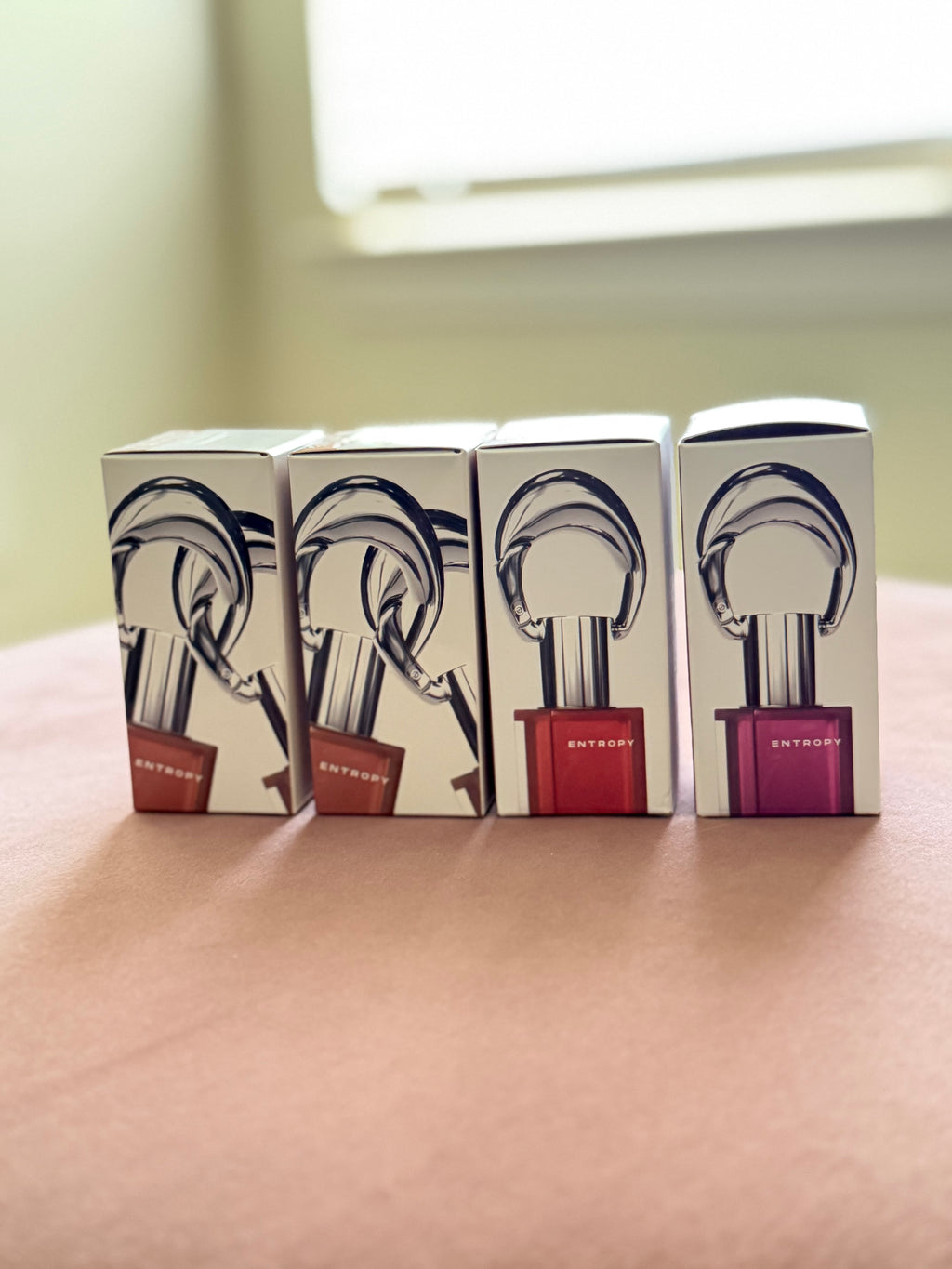 Entropy CHARM TINT Glossy Gel Line