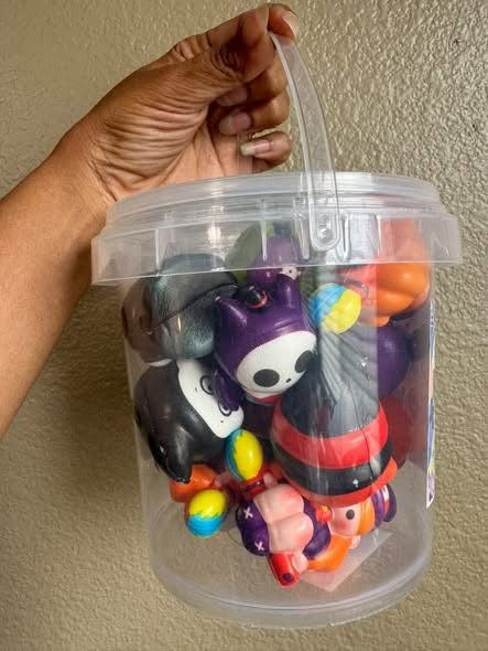 Halloween Squishy Tub (15 pc)