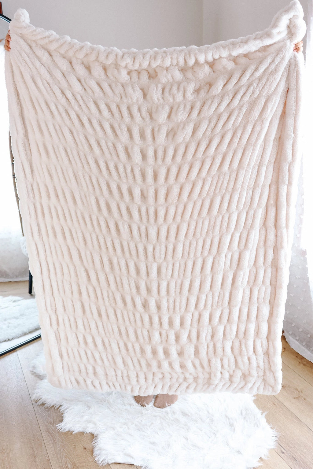 Cuddle Luxe Cloud Blankets
